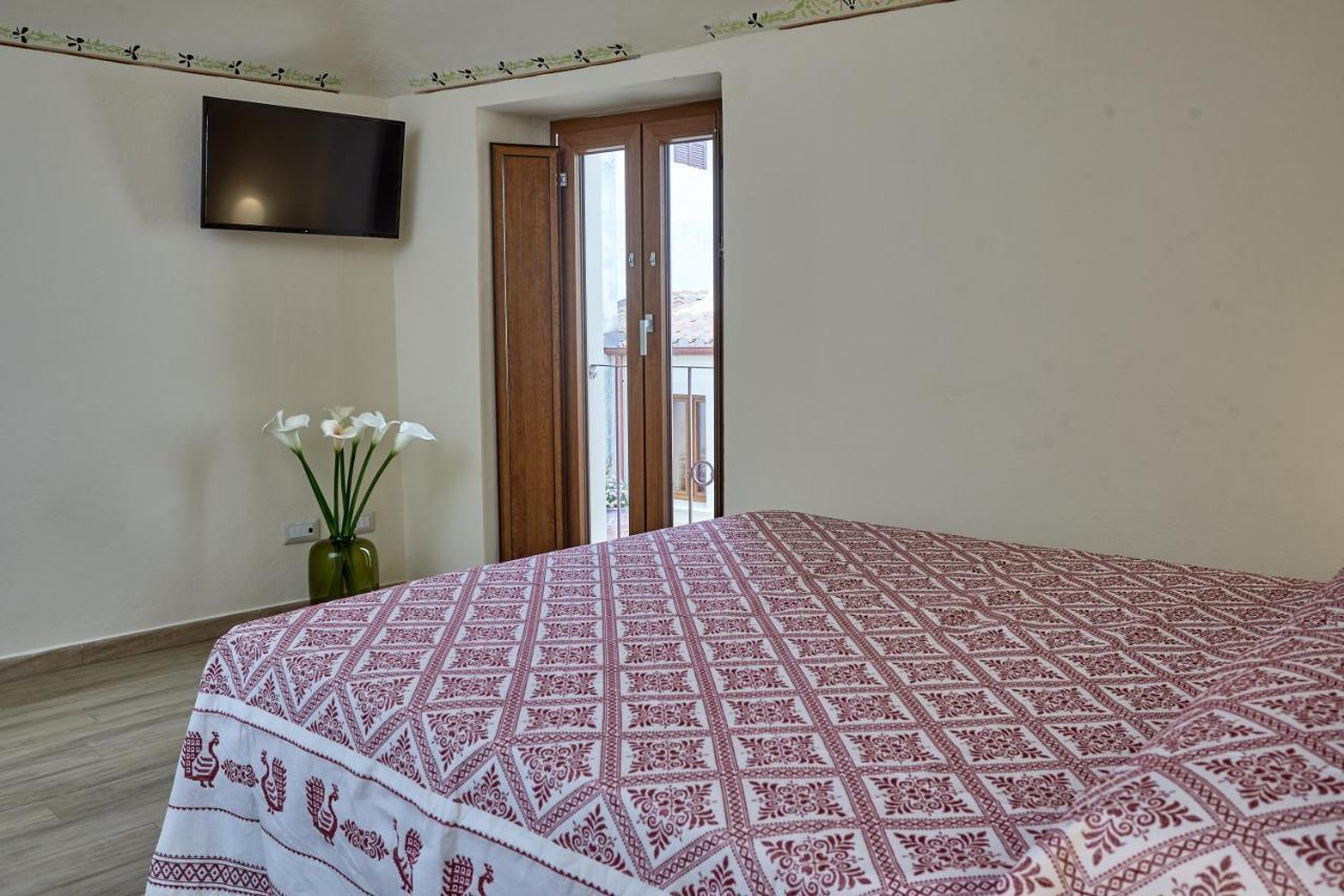 Casa Masuri, Nel Cuore Di Dorgali Extérieur photo