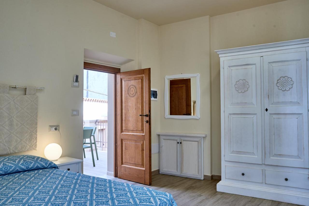 Casa Masuri, Nel Cuore Di Dorgali Extérieur photo